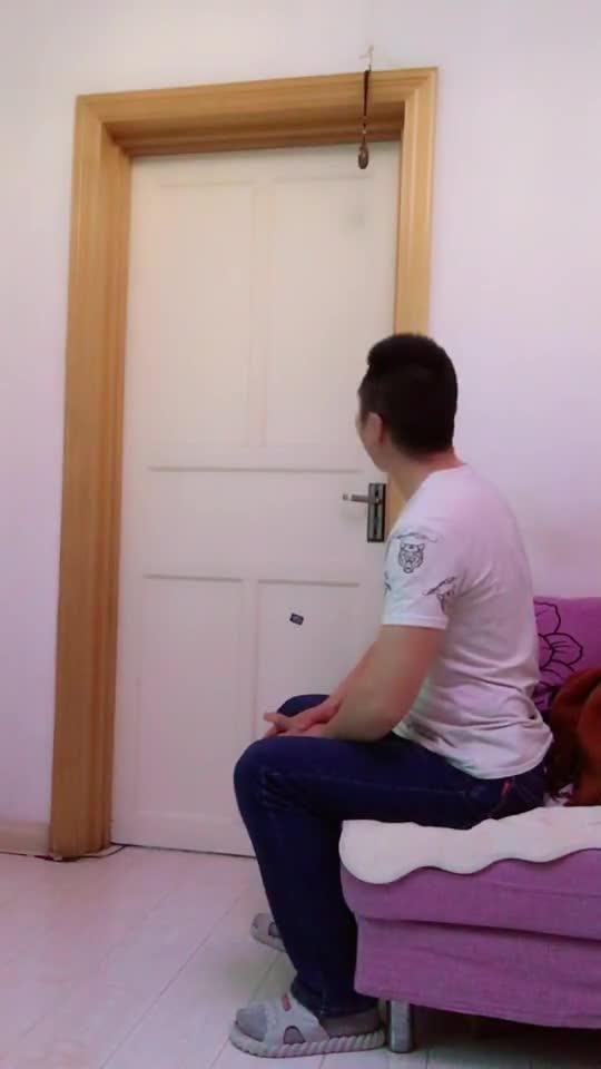 在窗台旁边被老公干,老公的深情瞬间