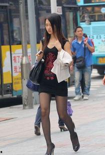 美女丝袜脚照片高清街拍,高清街拍下的时尚诱惑