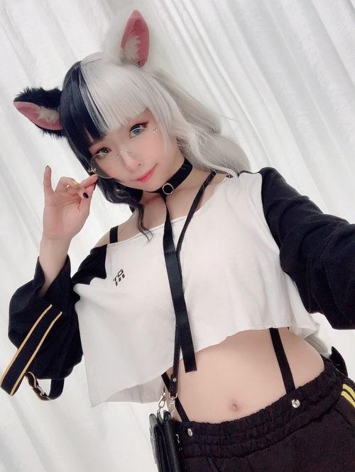 晴华れい换丝袜,展现别样风情